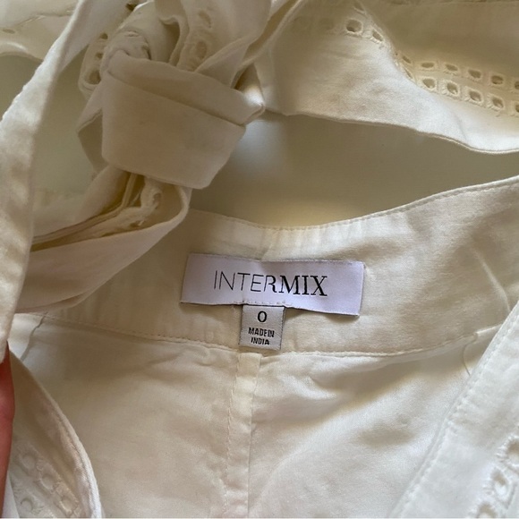 Intermix eyelet Magda ruffled top and short set size 0 100% cotton cream/white - Picture 8 of 12